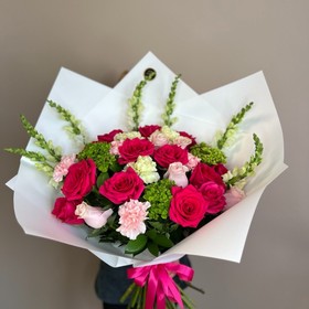 Pink &Green bouquet