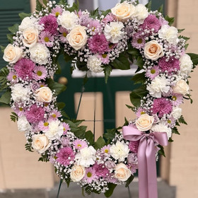 White lavender standing heart