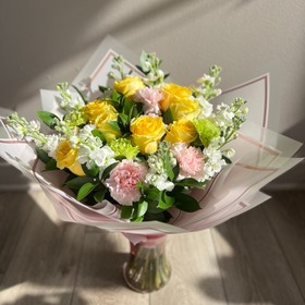 Bright mix bouquet
