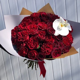 Red roses with Orchids